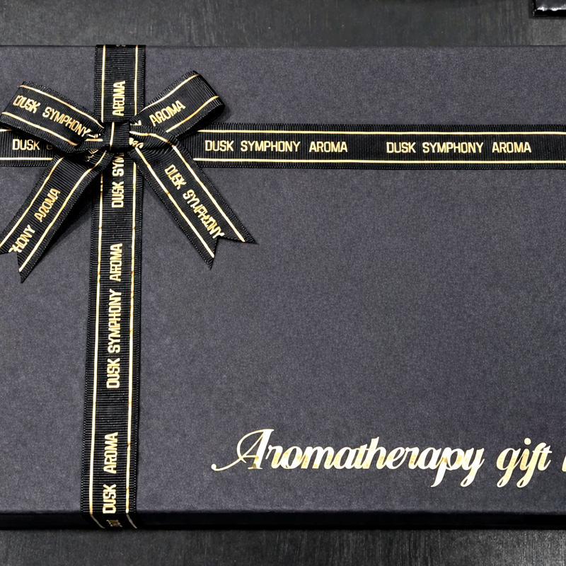 Luxury Red Elegance Hamper, Gift Hamper Candles - Image 3